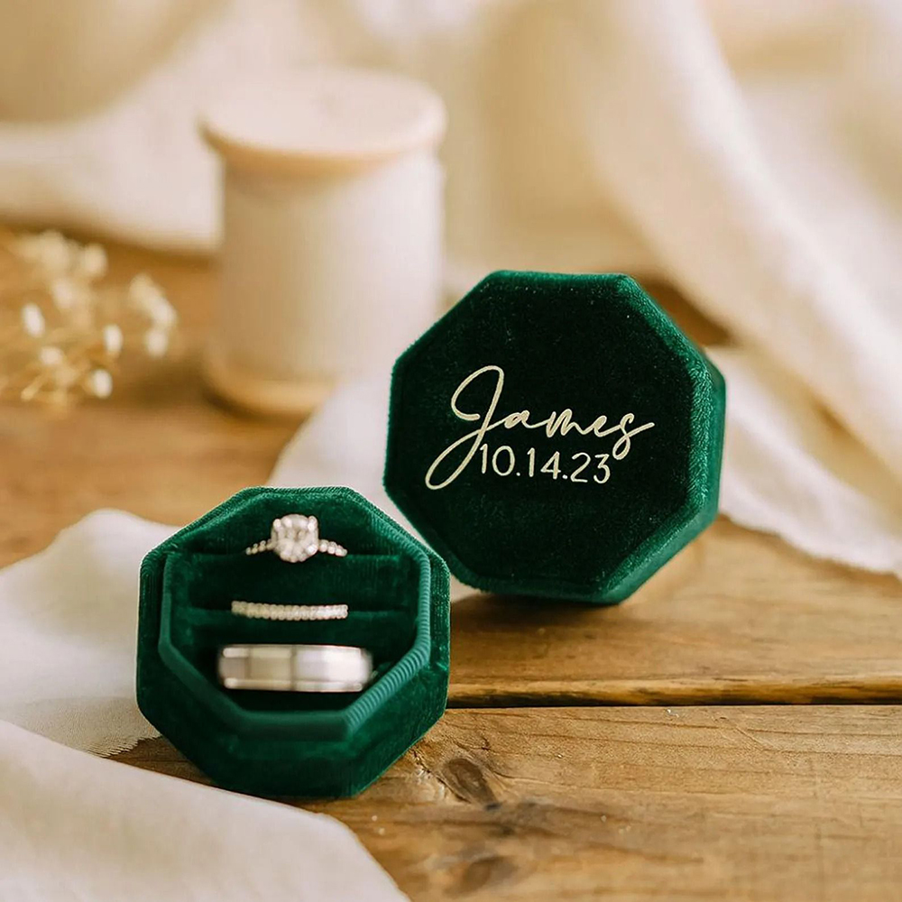 Velvet Jewelry Box - Gepersonaliseerde fluwelen trouwring doos drievoudige slots
