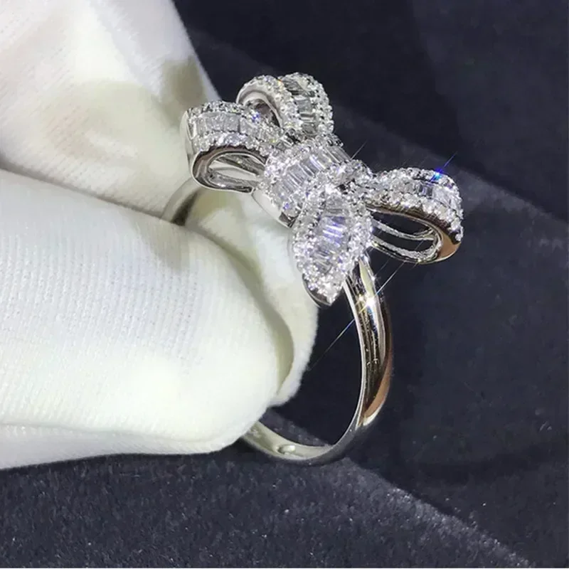 Luxury Lifestyle Jewelry - Huitan Grote Strik Prachtige Zirconia Vrouwen